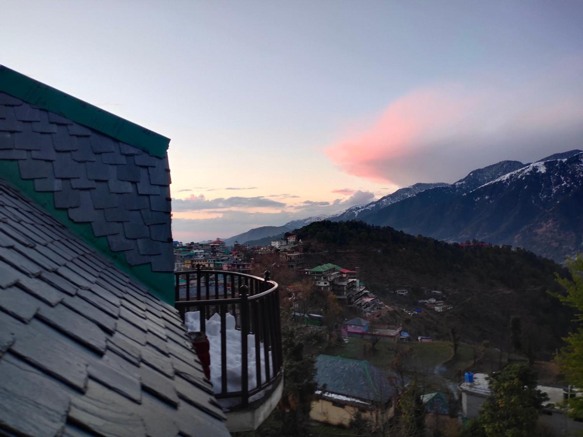 Naddi Castle Apartamento McLeod Ganj Exterior foto